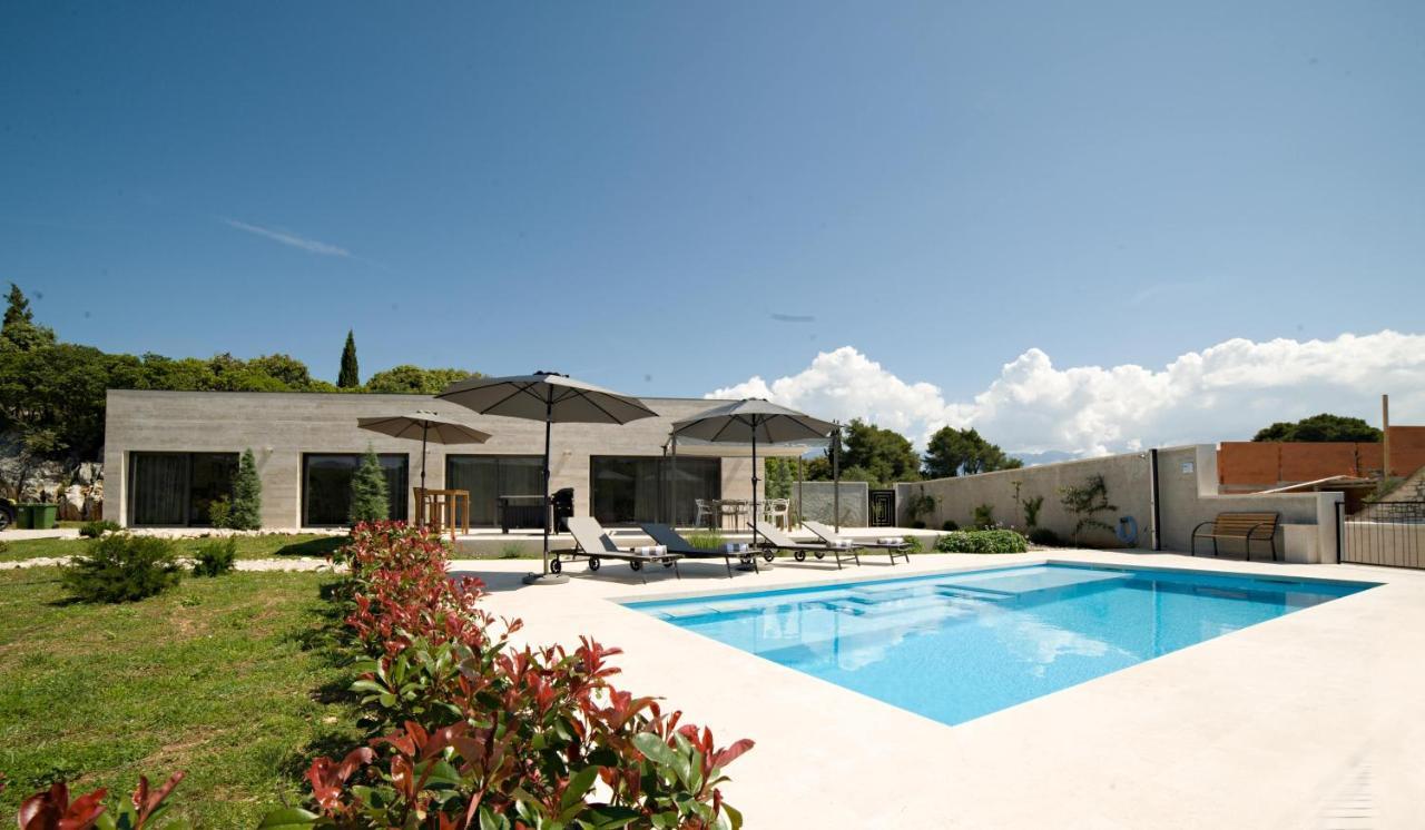 Villa Pietra Selca  外观 照片
